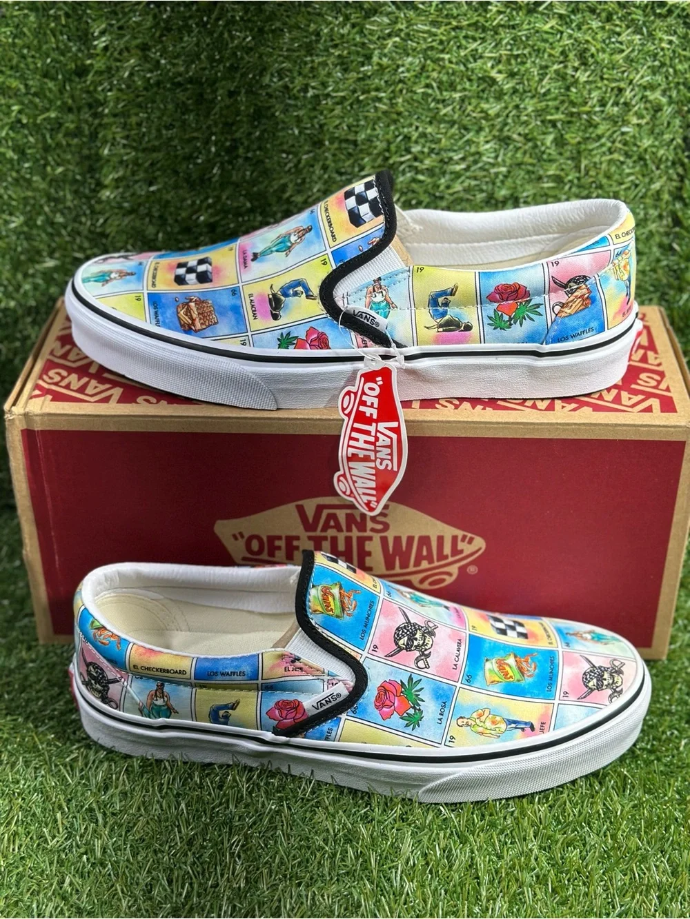 Vans Classic Slip-On Los Vans, Multicolor/ white, Men’s 9/Women 10.5  VN0A4U38WN